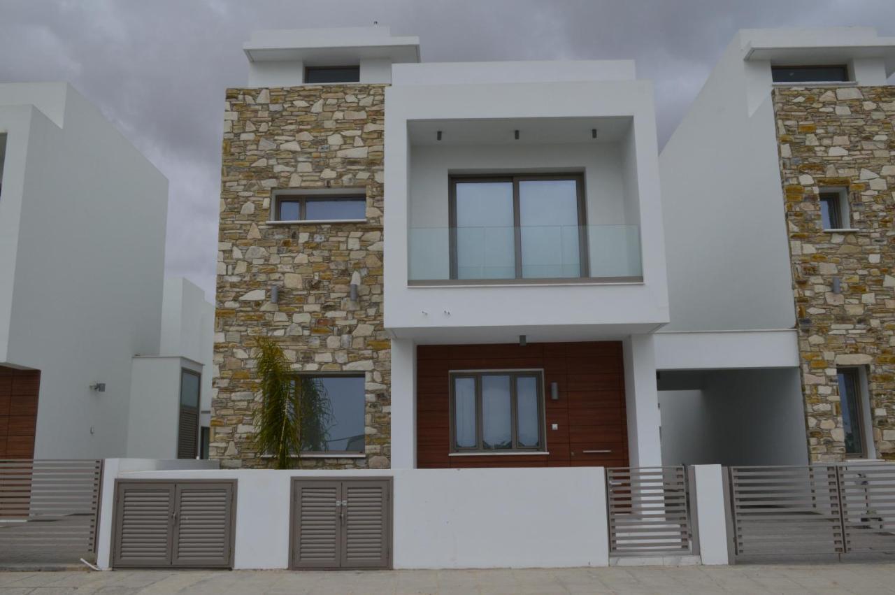 Palm Tree Villas Livadhia Ngoại thất bức ảnh