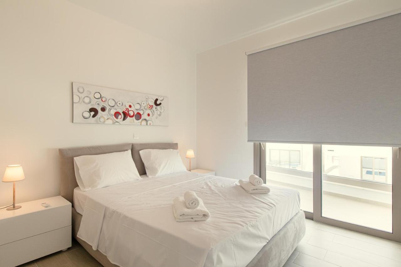 Palm Tree Villas Livadhia Ngoại thất bức ảnh